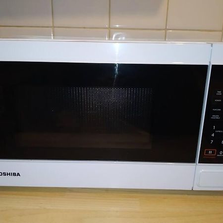 Spacious 2 Bed Maisonette Near Town, That Sleeps 6 Hove Extérieur photo