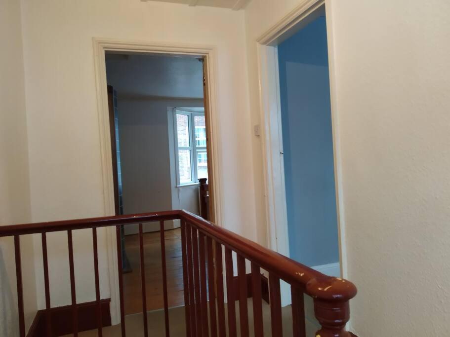 Spacious 2 Bed Maisonette Near Town, That Sleeps 6 Hove Extérieur photo